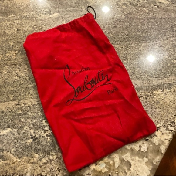 Christian Lounoutin patent leather 85mm heel, size 39 iconic red sole. - Picture 11 of 11